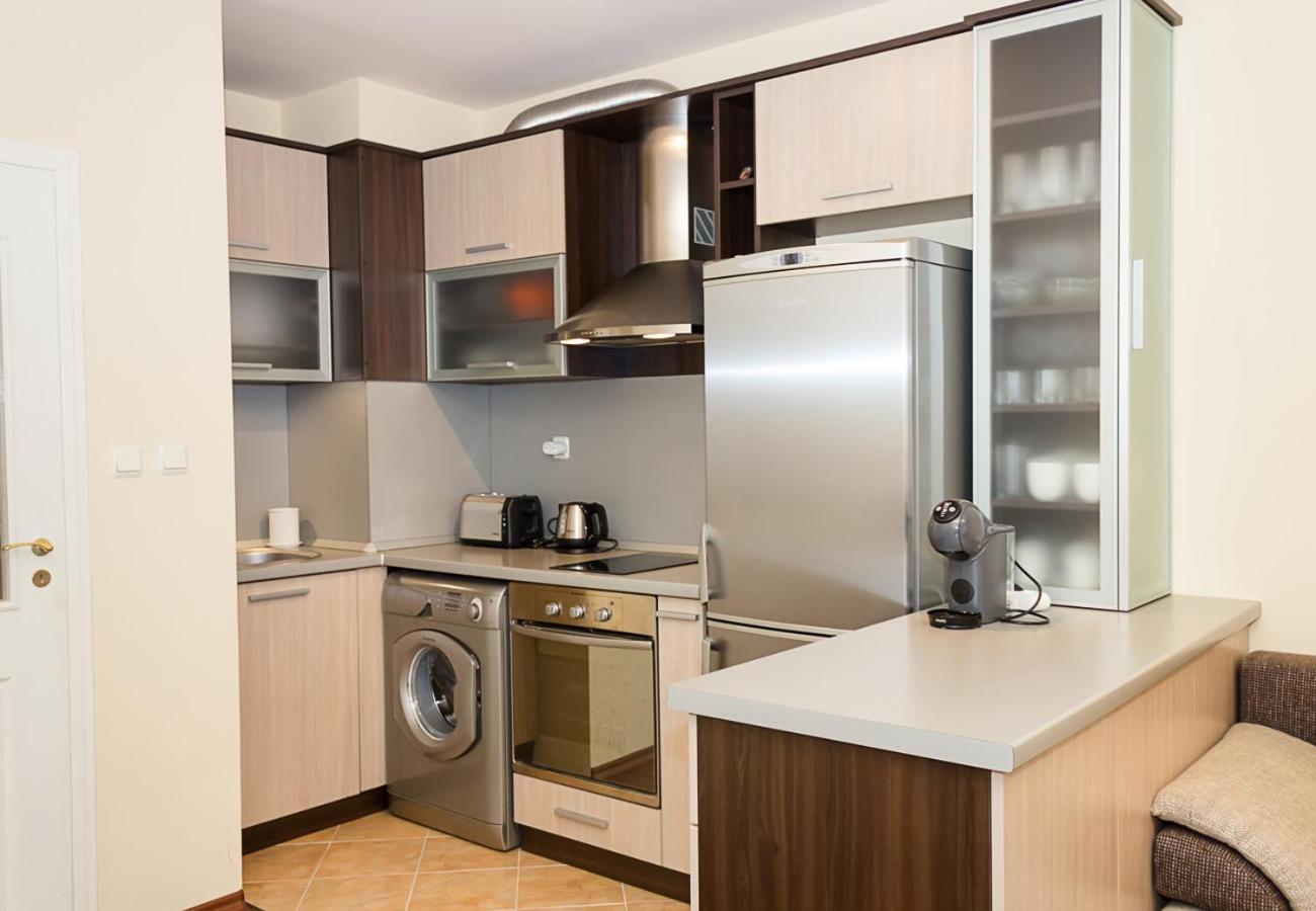 1bd Cozy Flat In Varna's Heart By Flat Mаnаger Βάρνα